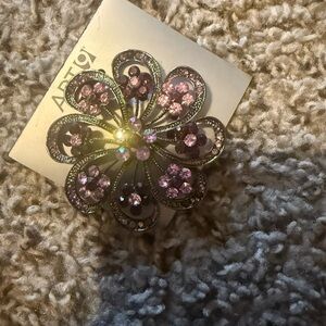 Artisan Floral Pink Rhinestone Brooch1